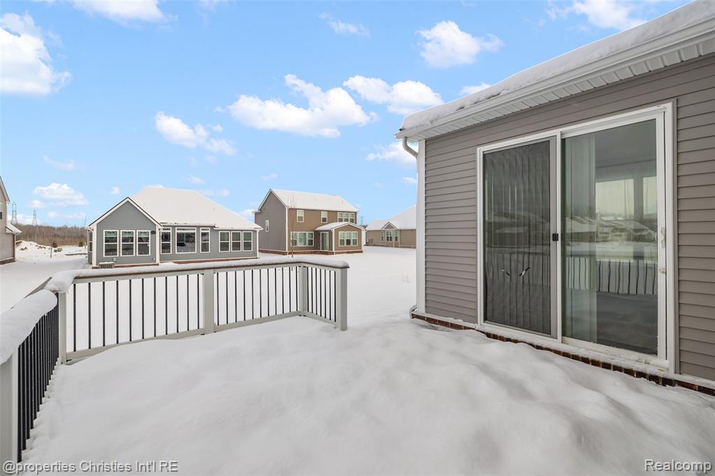 main property photo 51