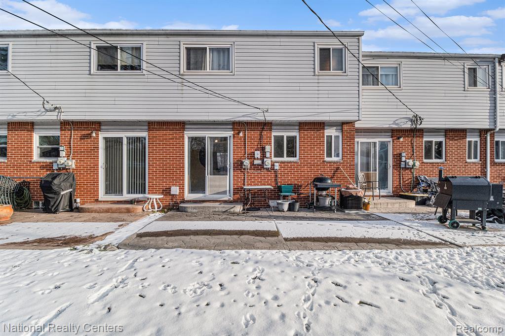 main property photo 14