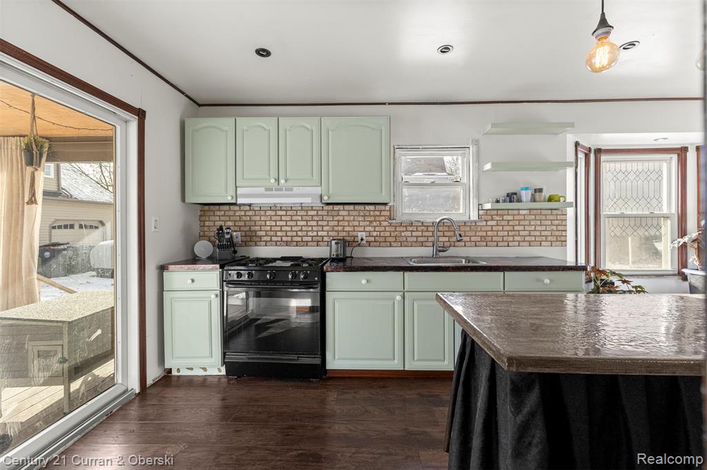 property viewer photo 18
