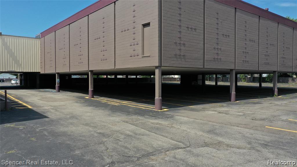 main property photo 6