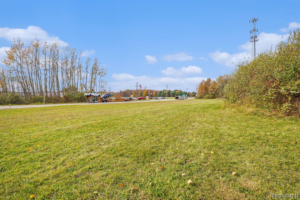 main property photo 19