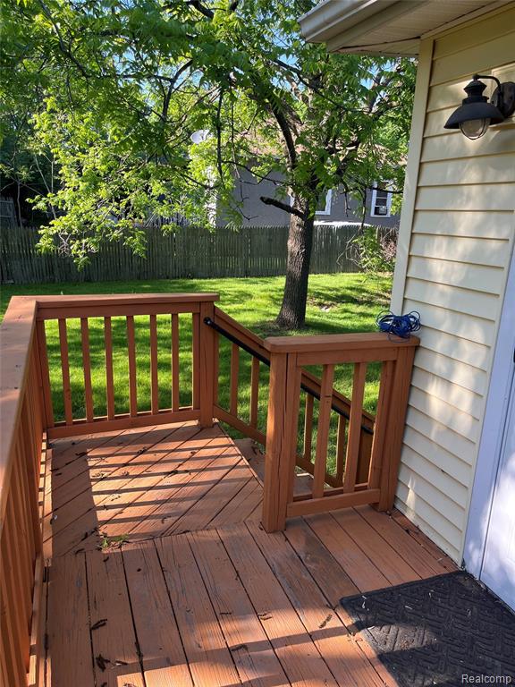 main property photo 22