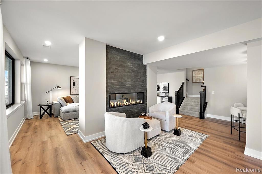 main property photo 61