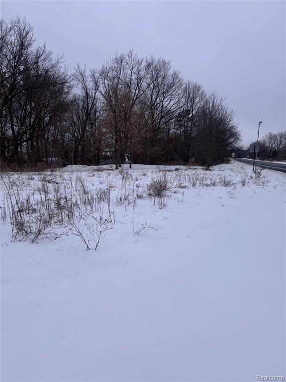 main property photo 11