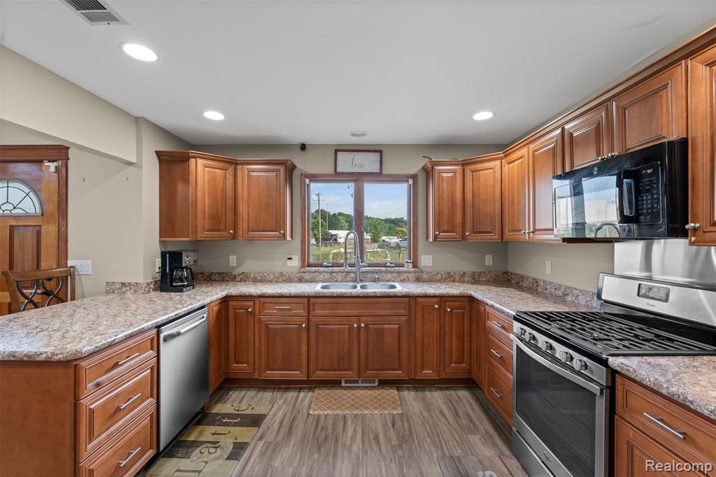 main property photo 56