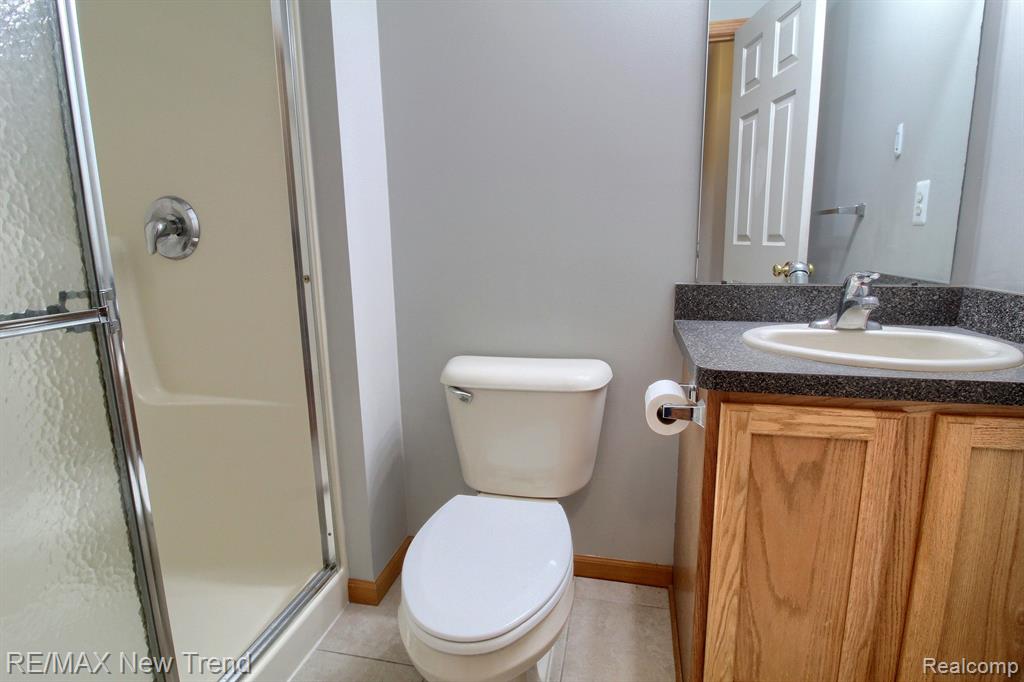 property viewer photo 20