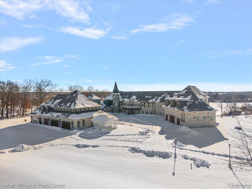 main property photo 50