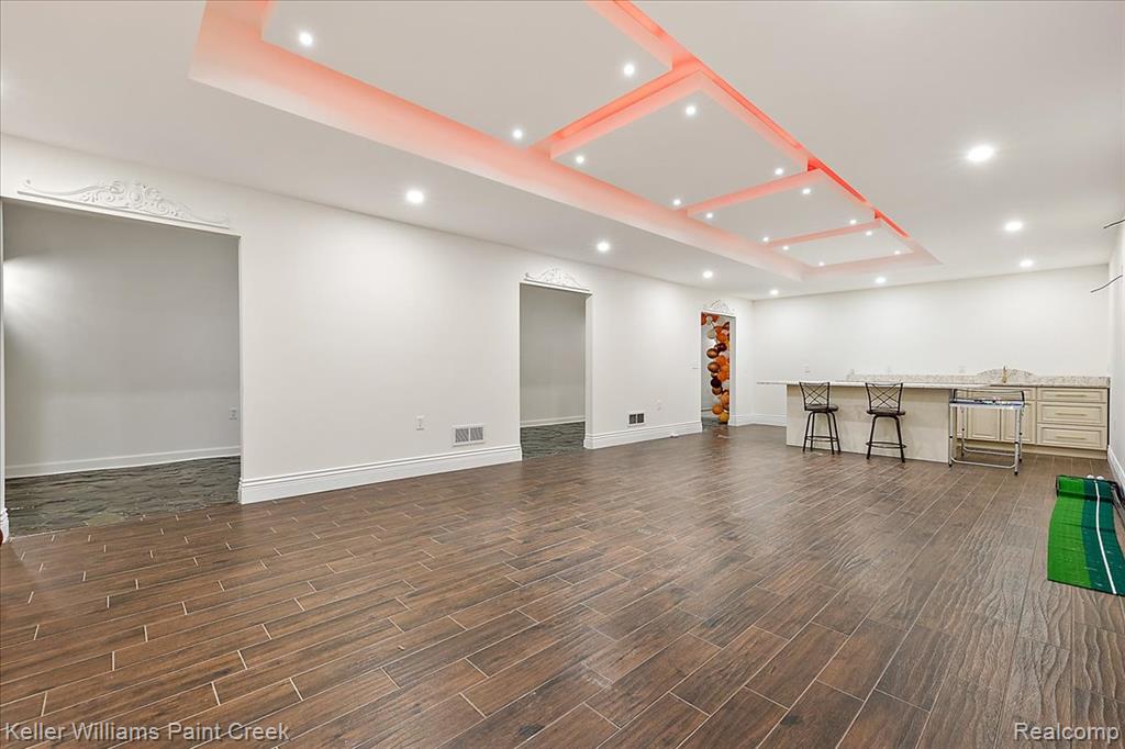 main property photo 75