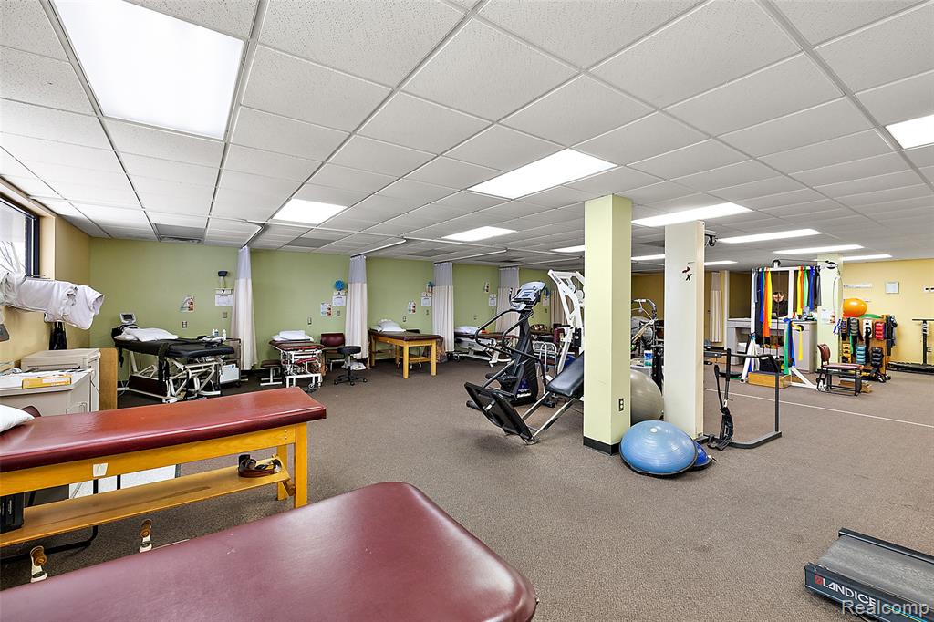 main property photo 24