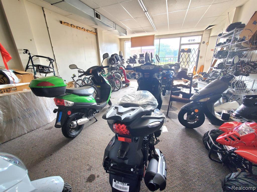 main property photo 19