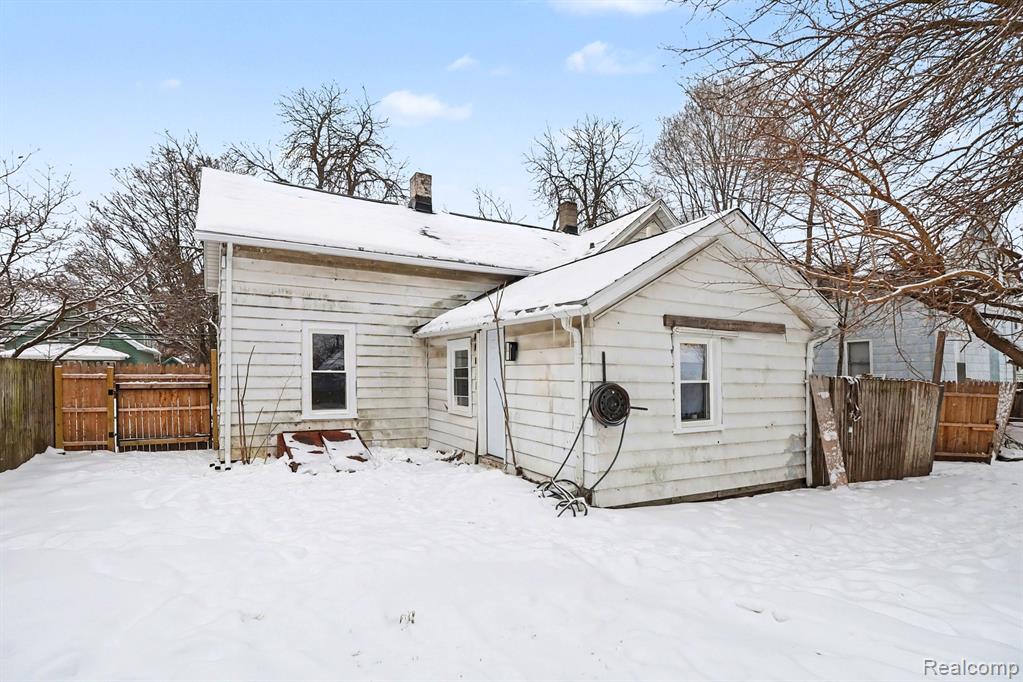 main property photo 22