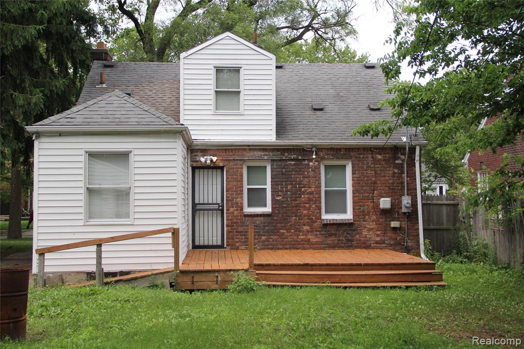 main property photo 7