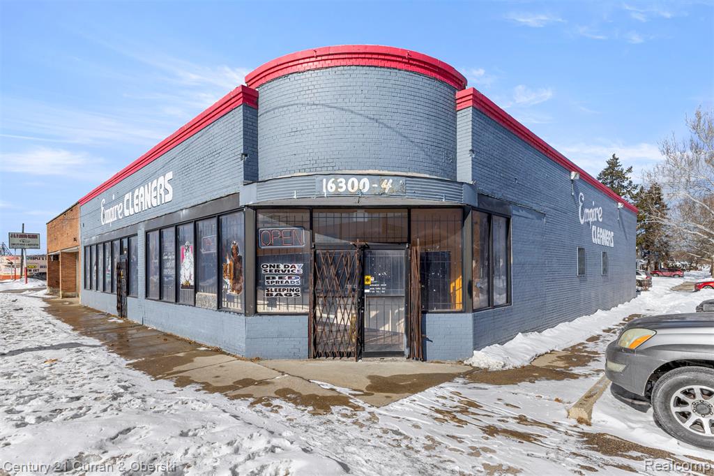 main property photo 44