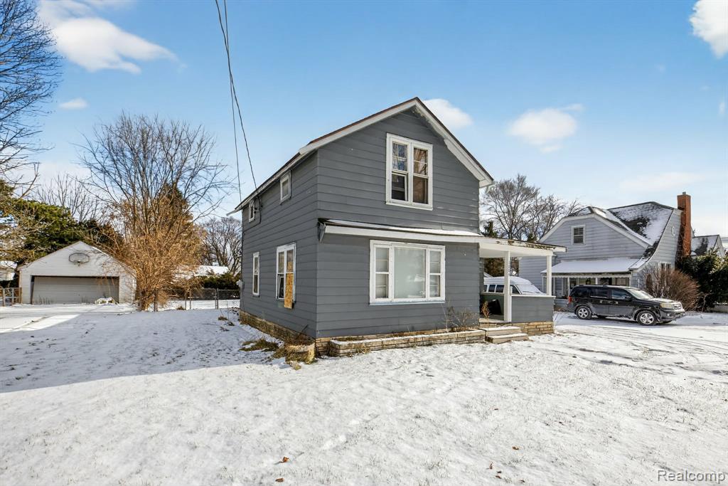 main property photo 2