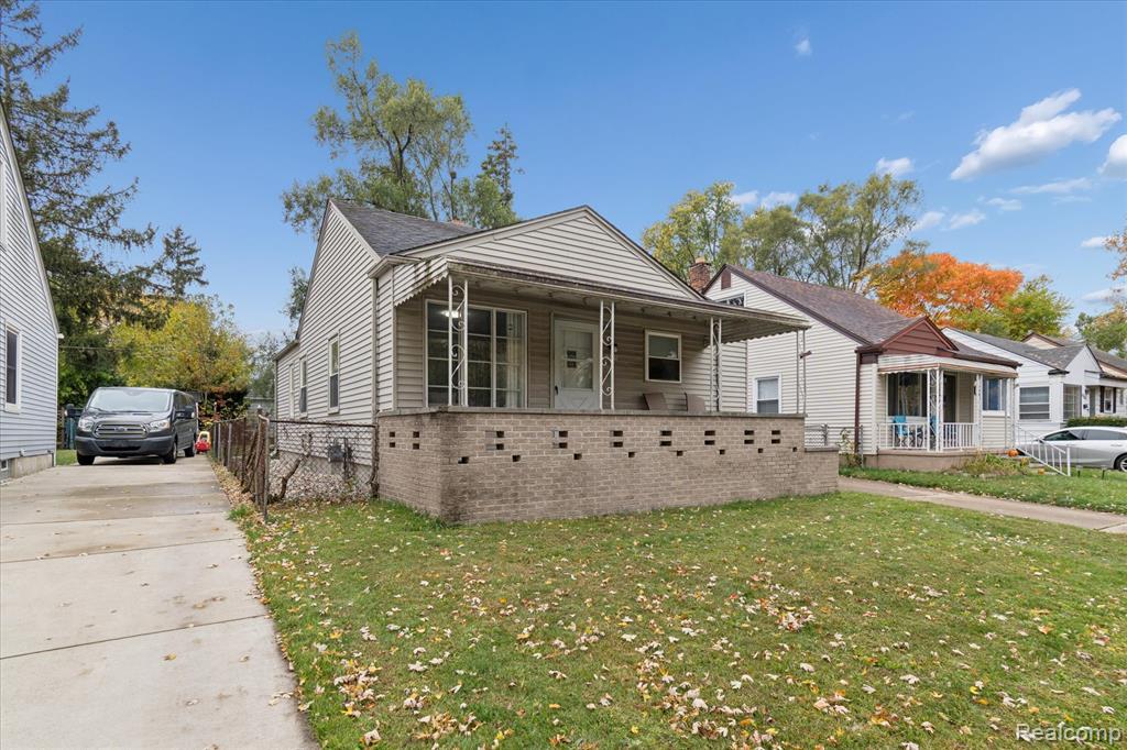 main property photo 1
