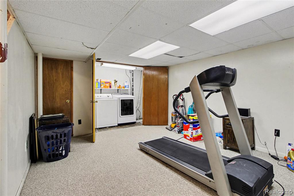 property viewer photo 14