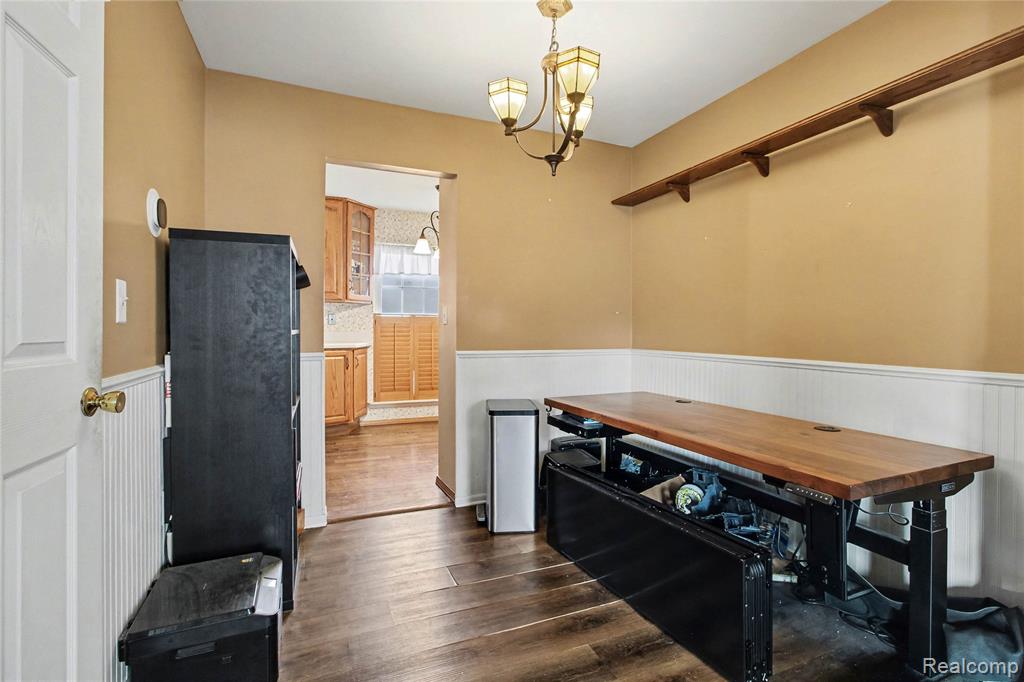 property viewer photo 6