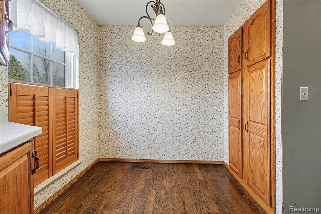 property viewer photo 8