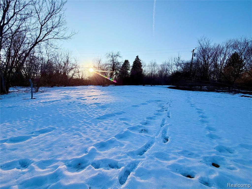 main property photo 0