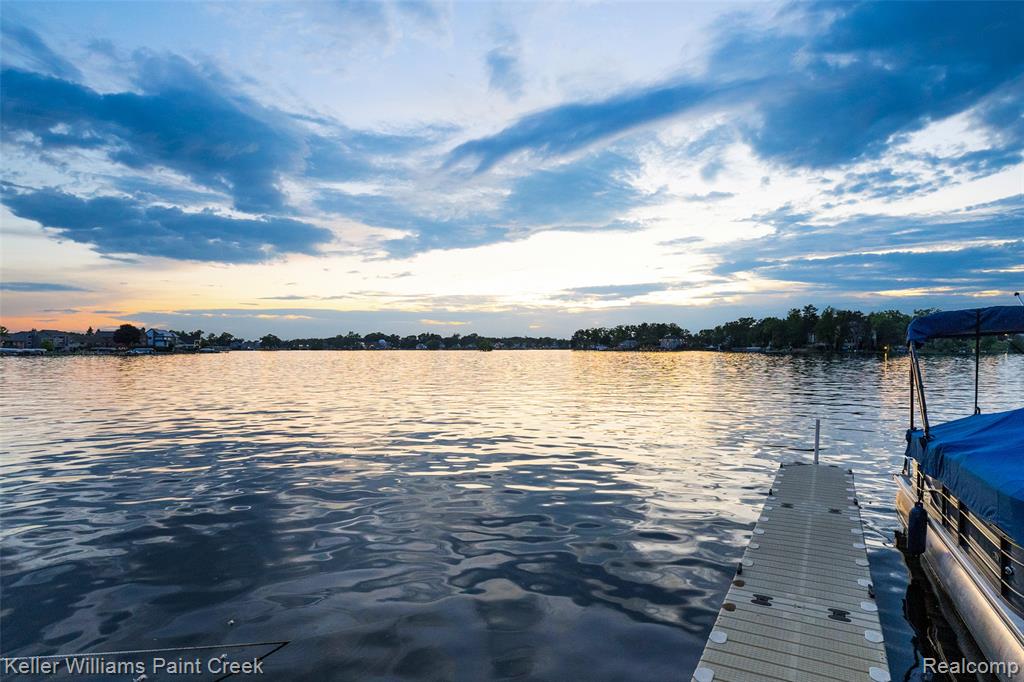 main property photo 94