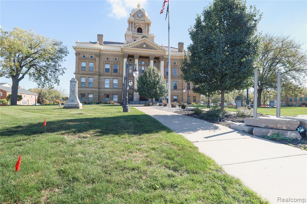 main property photo 15