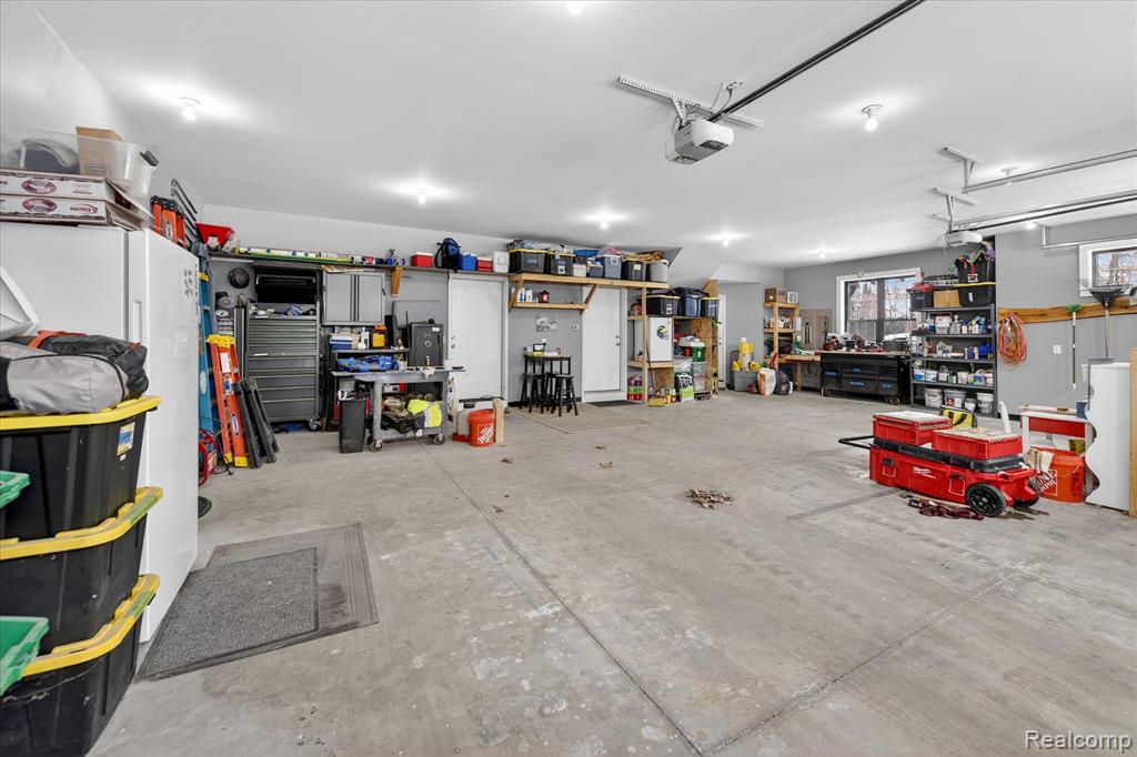 main property photo 58