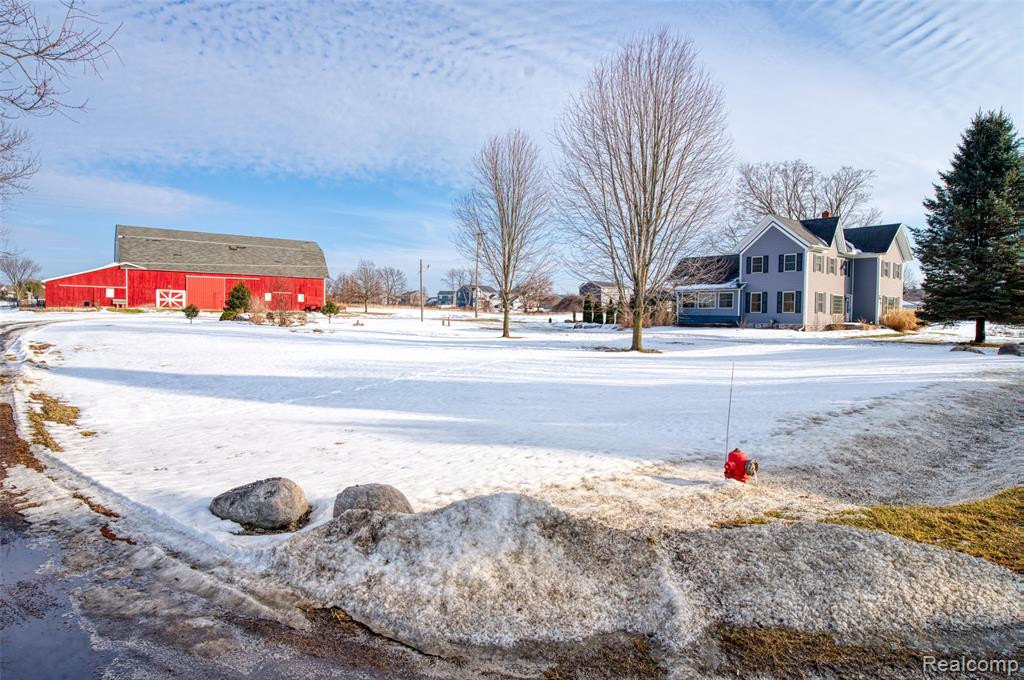 main property photo 47