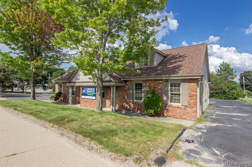 main property photo 12