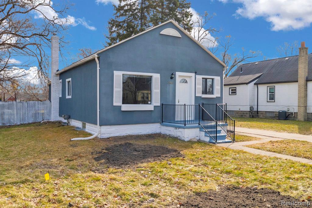 main property photo 2