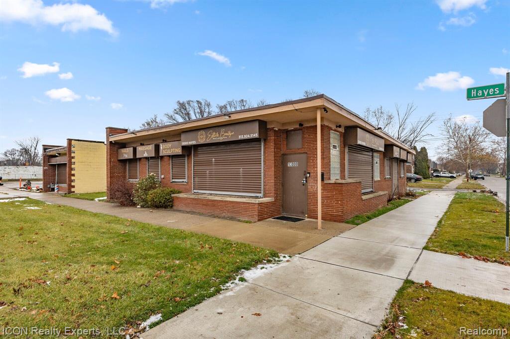 main property photo 54