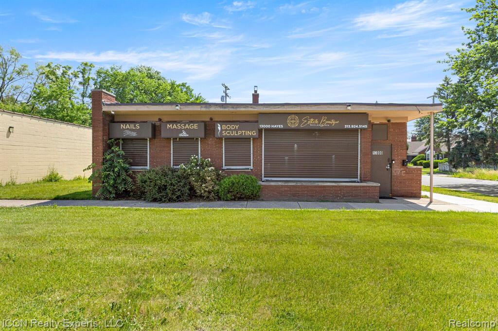 main property photo 67