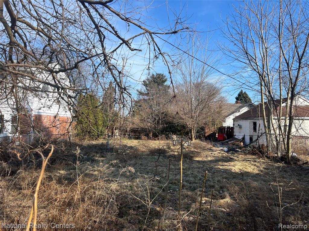 main property photo 0
