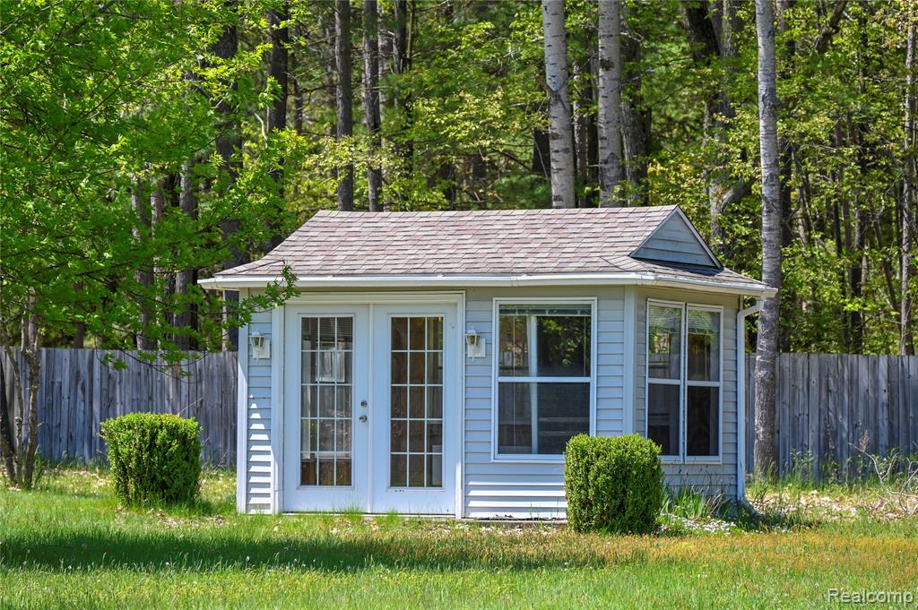 main property photo 66