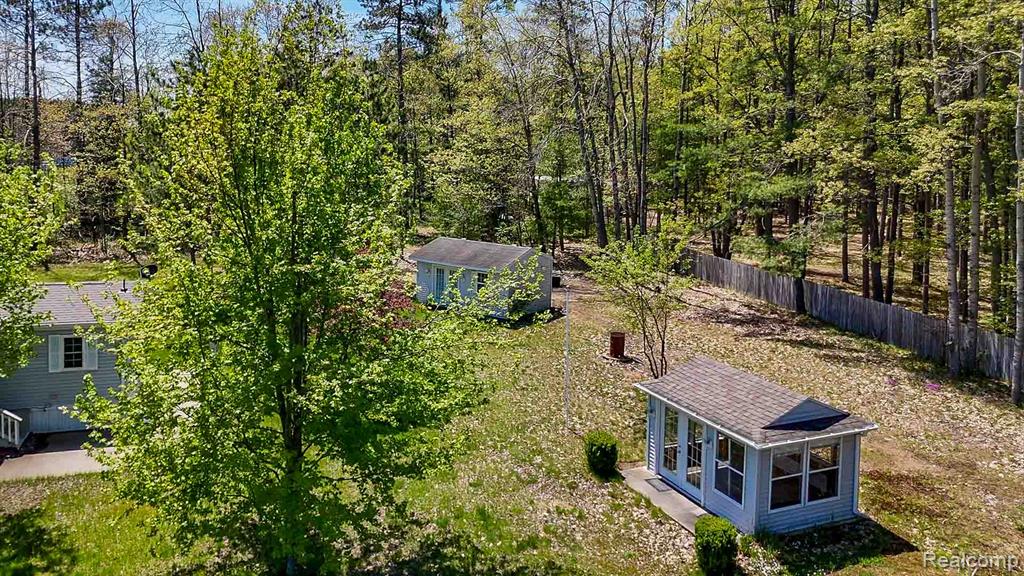 main property photo 79