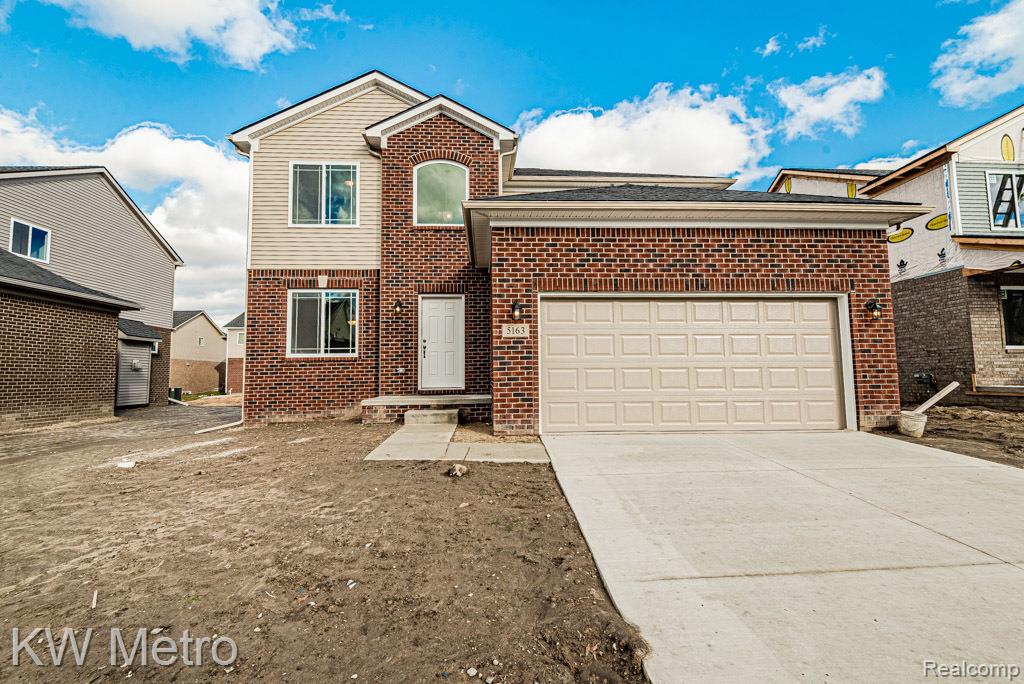 main property photo 0