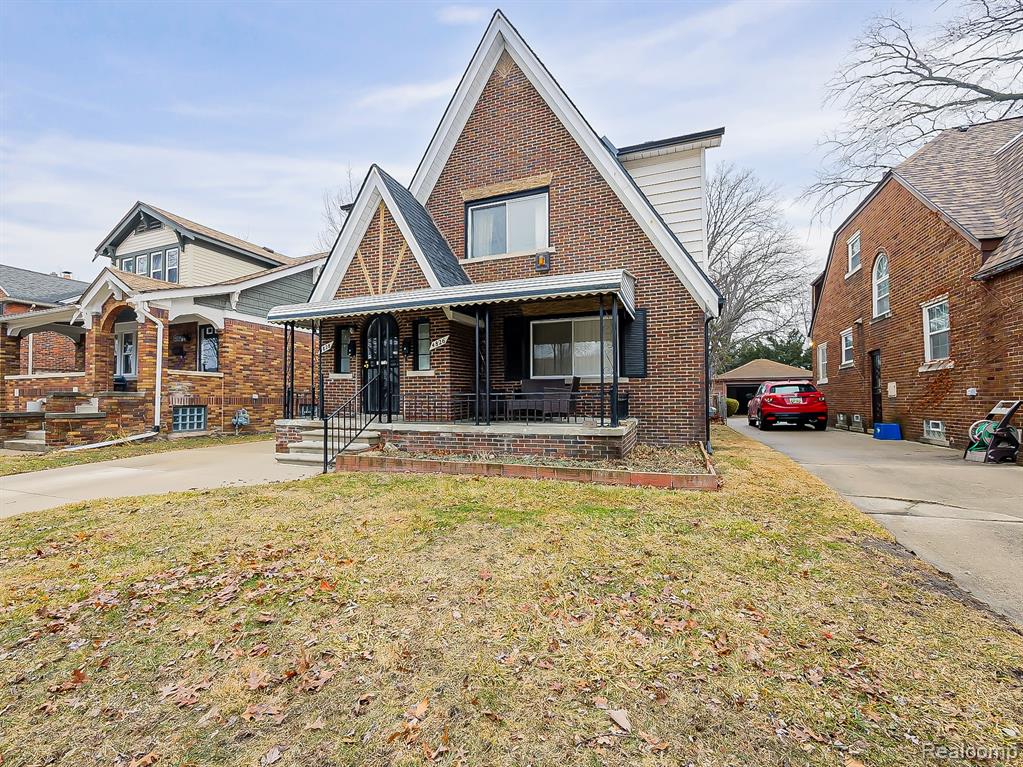 main property photo 33