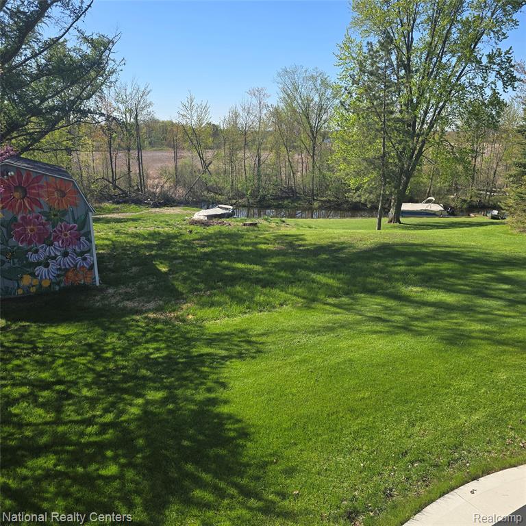 main property photo 27