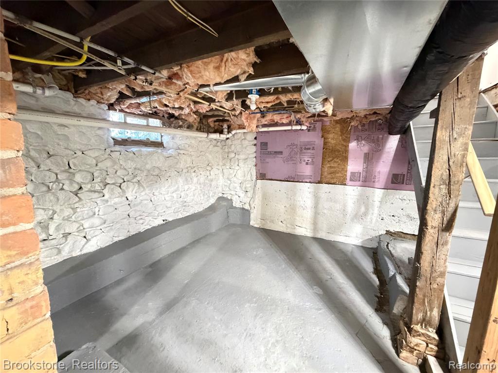 main property photo 58