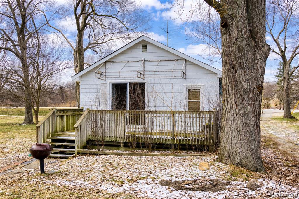 main property photo 24