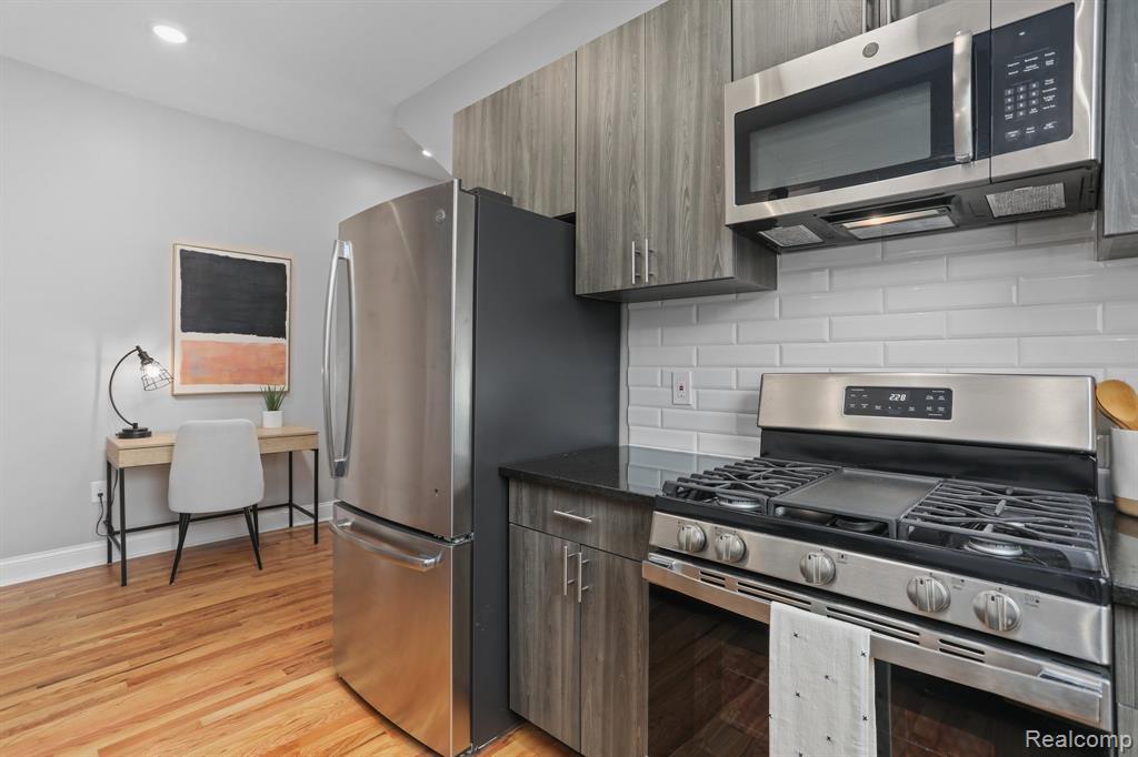 main property photo 63
