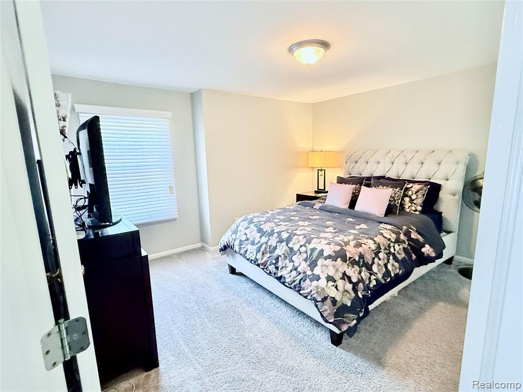 main property photo 53