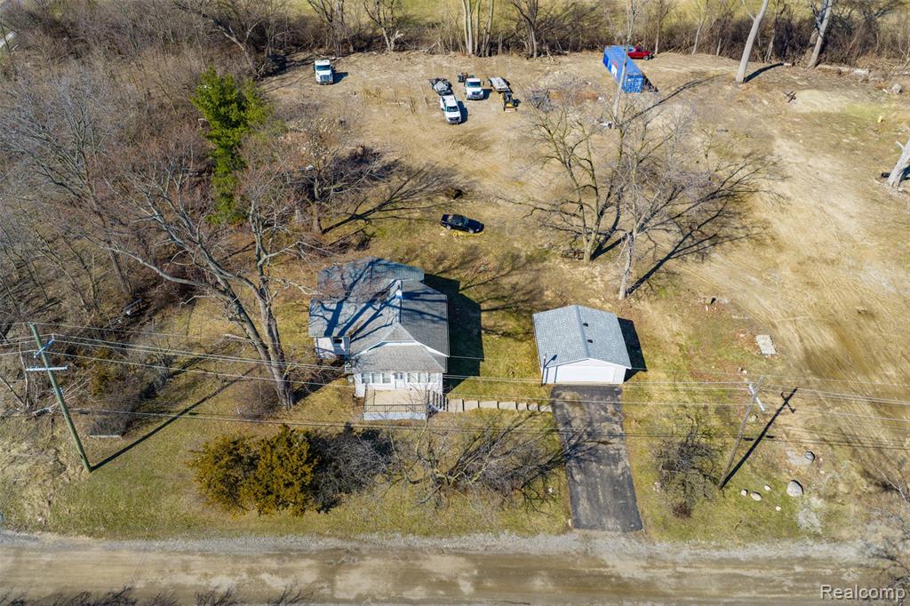 main property photo 7