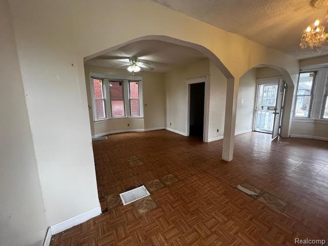 property viewer photo 8