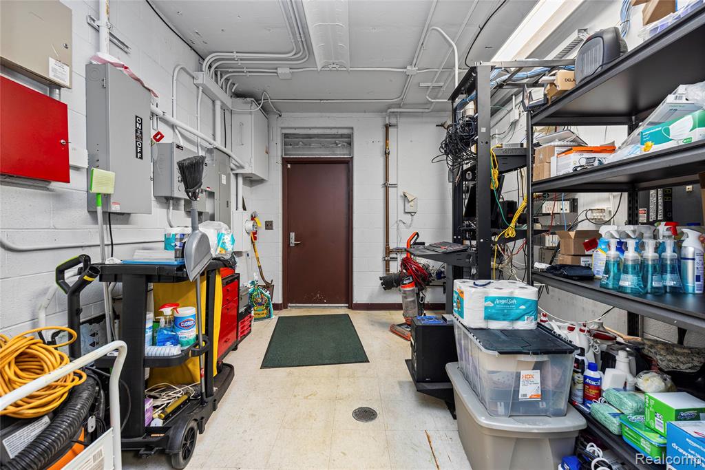 property viewer photo 17