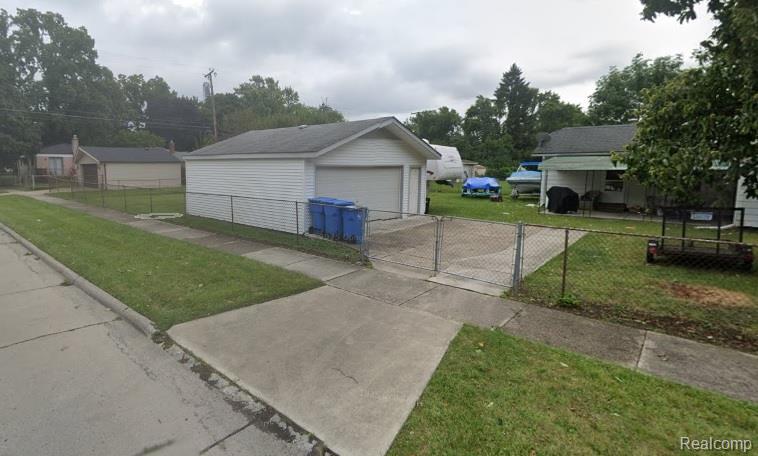main property photo 0