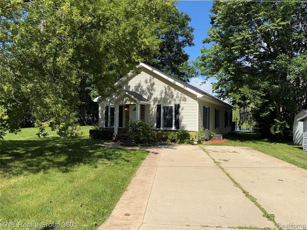 main property photo 3