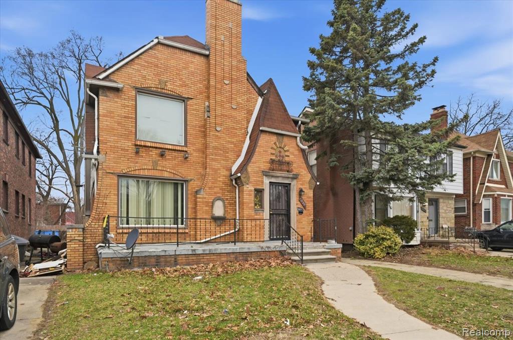 main property photo 2