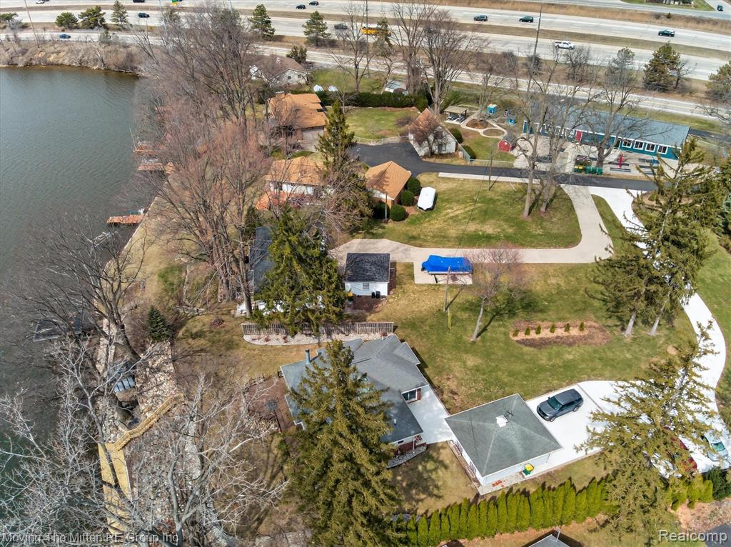 main property photo 48