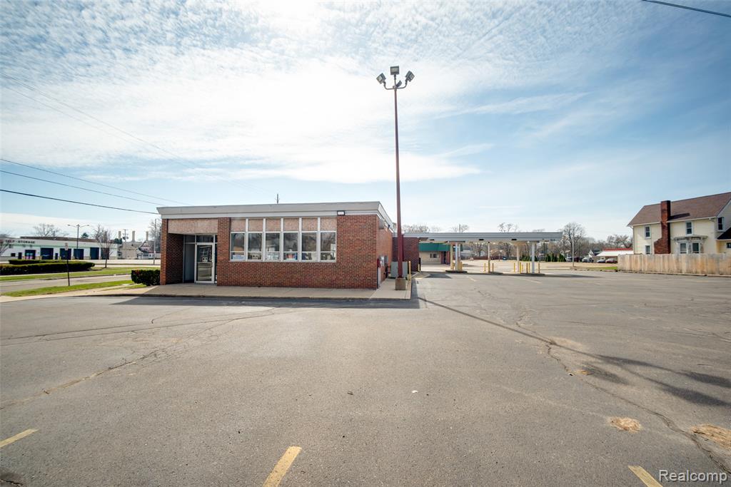 main property photo 21