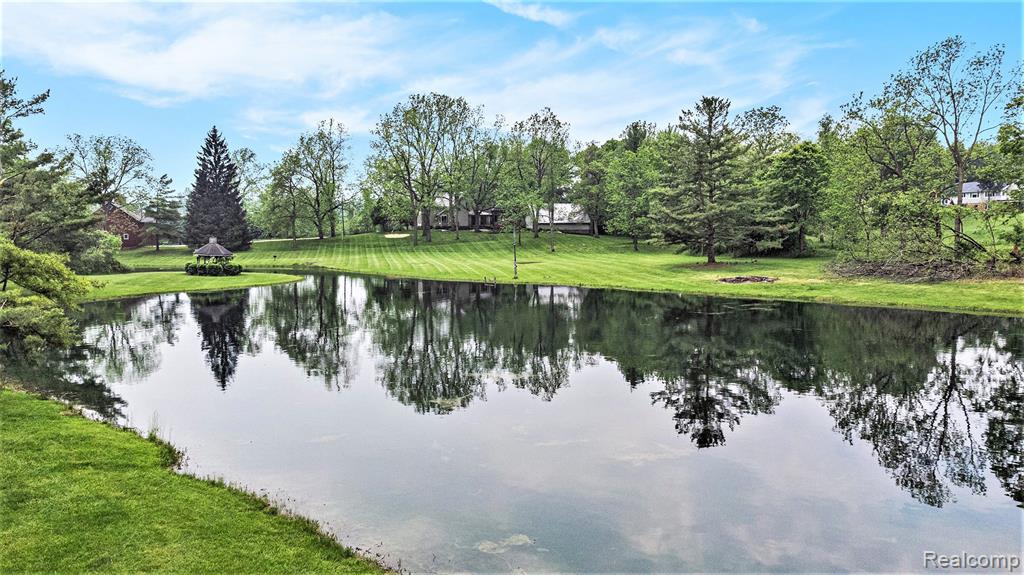 main property photo 64